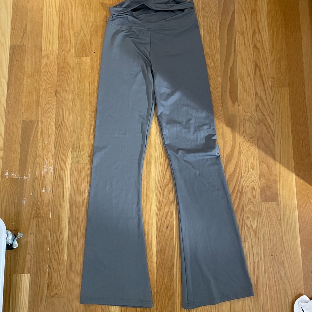 Flares grey leggings